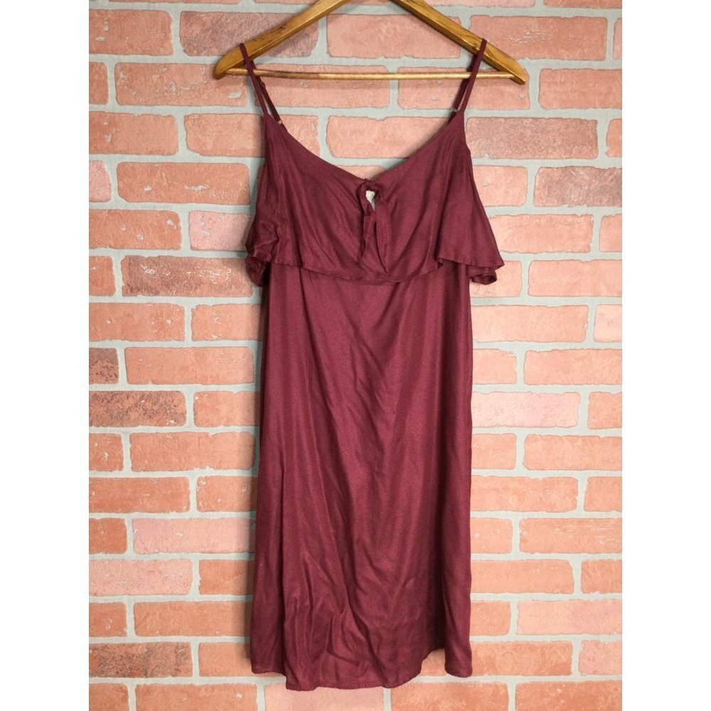 Roxy Women Still Waking Up Solid Shift Dress Ruffle Keyhole Burgundy Size Large